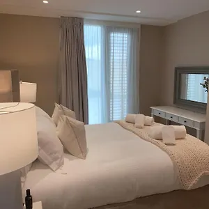 The Macadamia At Ryedale House , York United Kingdom